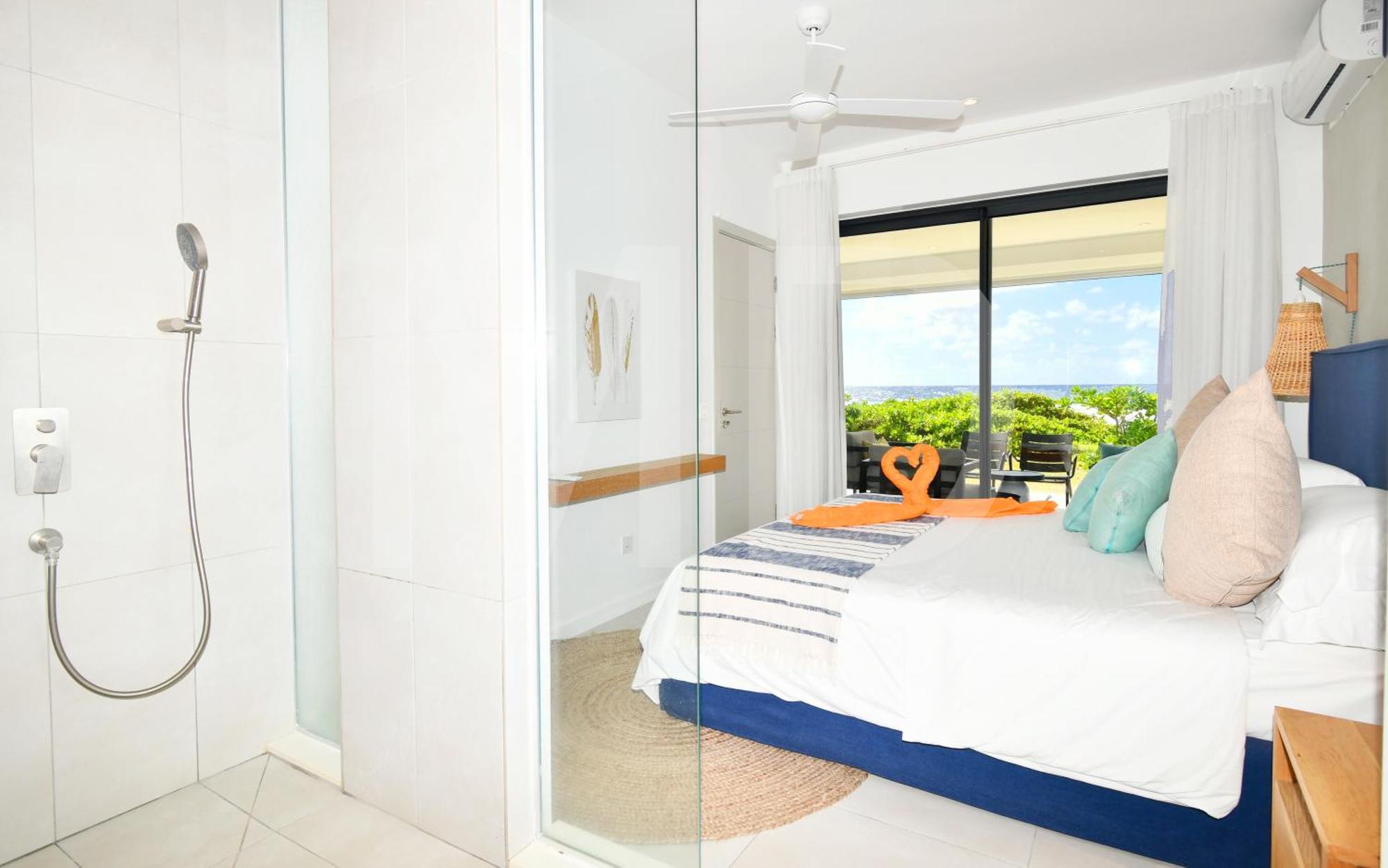 White&Blue Beachfront Luxury Poste Lafayette Exterior foto